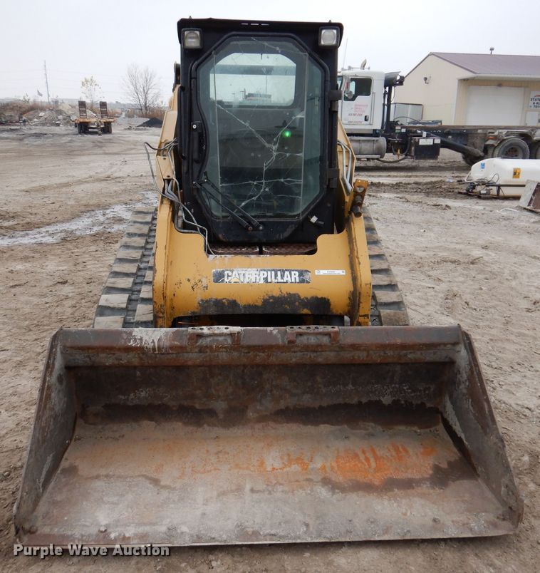 image for item KY9582 2012 Caterpillar 259B3  tracked skid steer loader