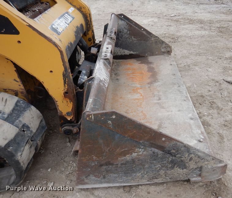 image for item KY9582 2012 Caterpillar 259B3  tracked skid steer loader