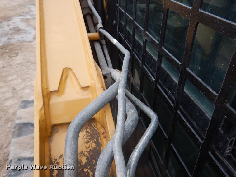 image for item KY9582 2012 Caterpillar 259B3  tracked skid steer loader