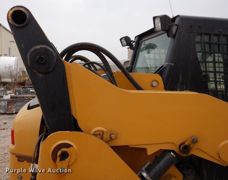 image for item KY9582 2012 Caterpillar 259B3  tracked skid steer loader
