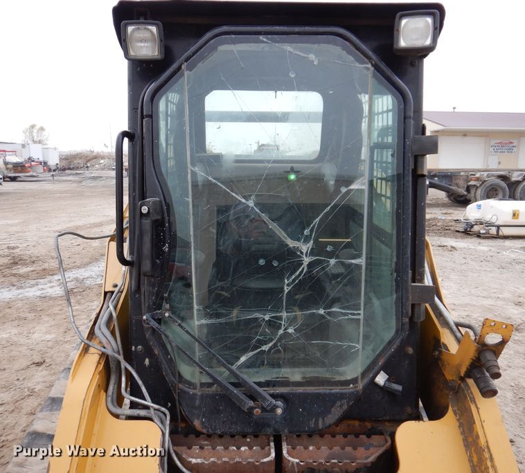 image for item KY9582 2012 Caterpillar 259B3  tracked skid steer loader