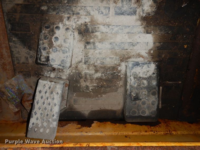 image for item KY9582 2012 Caterpillar 259B3  tracked skid steer loader