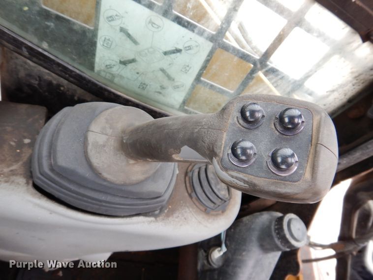 image for item KY9582 2012 Caterpillar 259B3  tracked skid steer loader