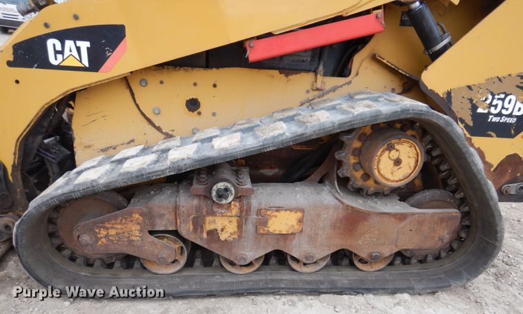 image for item KY9582 2012 Caterpillar 259B3  tracked skid steer loader