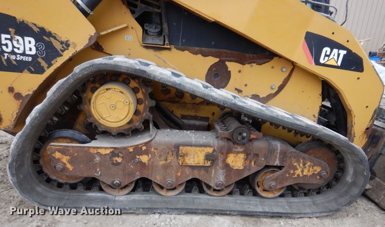 image for item KY9582 2012 Caterpillar 259B3  tracked skid steer loader