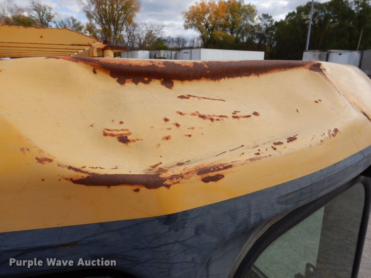 image for item KY9647 2000 John Deere 35ZTS  mini excavator