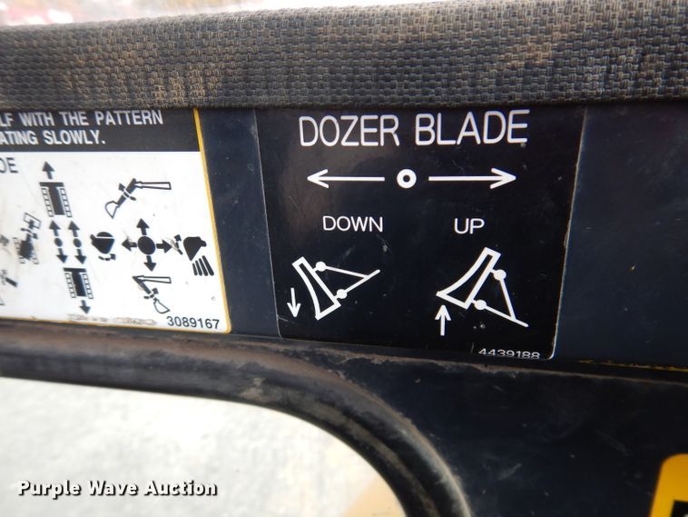 image for item KY9647 2000 John Deere 35ZTS  mini excavator