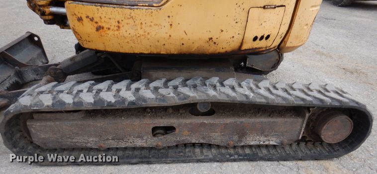 image for item KY9647 2000 John Deere 35ZTS  mini excavator