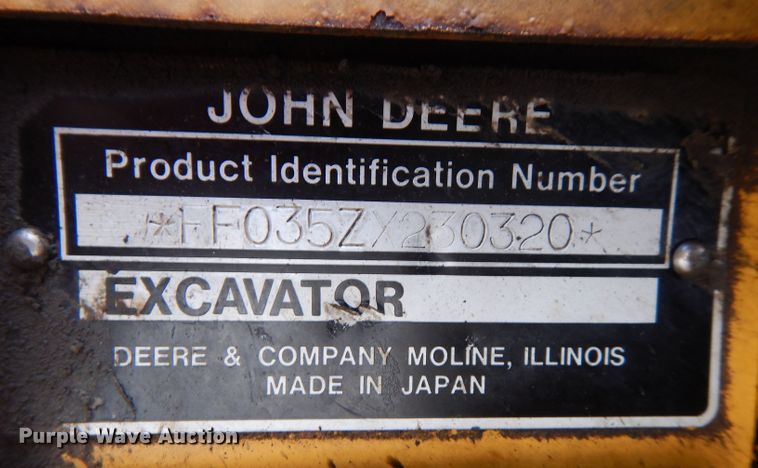 image for item KY9647 2000 John Deere 35ZTS  mini excavator