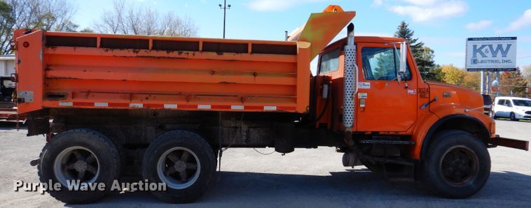 image for item KY9649 1998 International 4900  dump truck