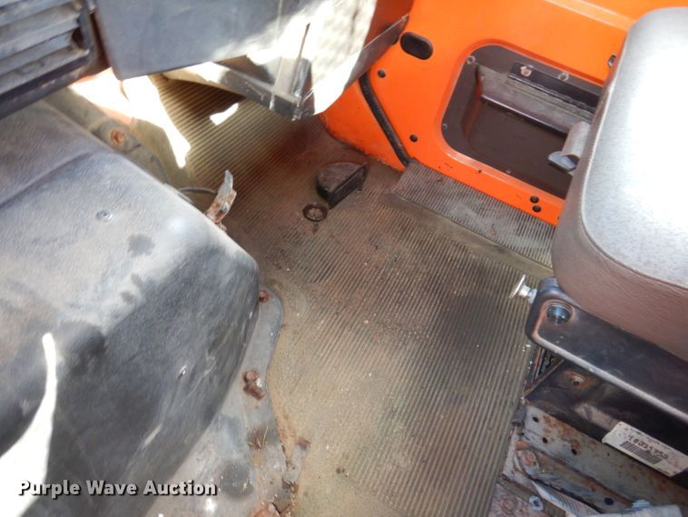 image for item KY9649 1998 International 4900  dump truck