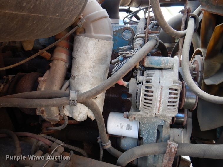 image for item KY9649 1998 International 4900  dump truck