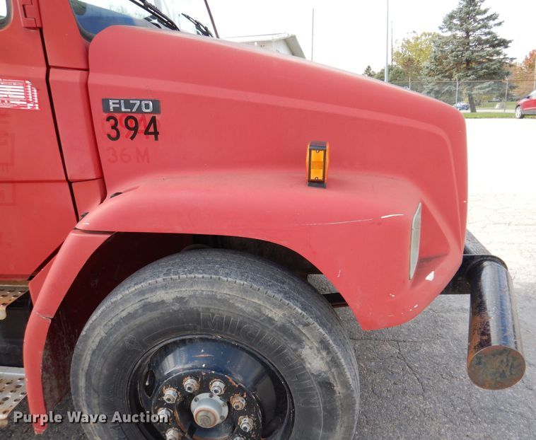 image for item KY9656 1998 Freightliner Business Class FL70  digger derrick truck