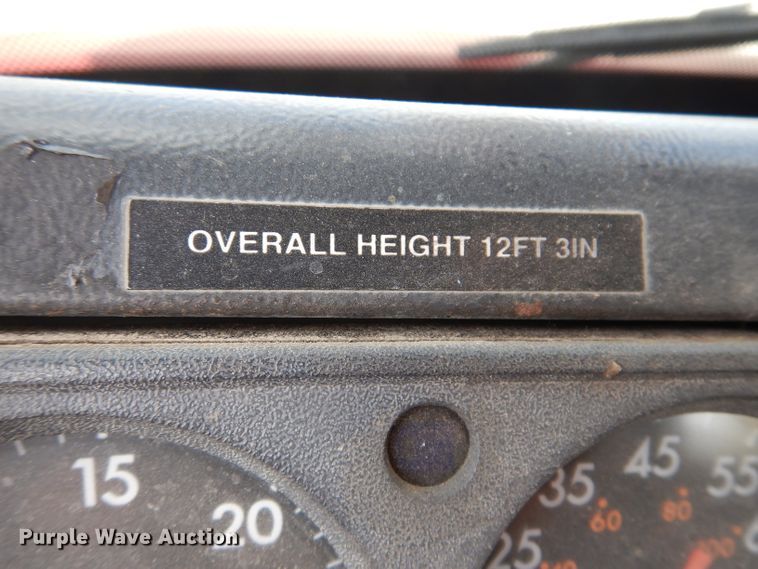 image for item KY9656 1998 Freightliner Business Class FL70  digger derrick truck