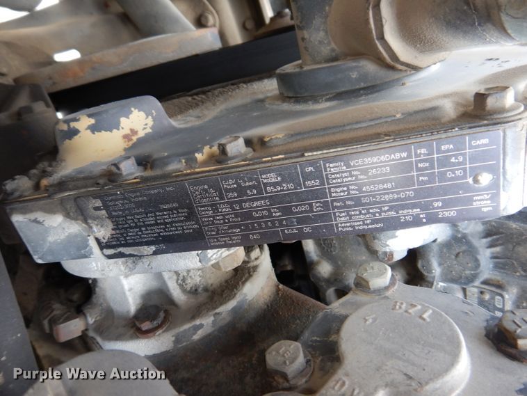 image for item KY9656 1998 Freightliner Business Class FL70  digger derrick truck