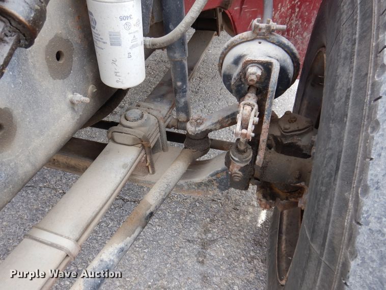 image for item KY9656 1998 Freightliner Business Class FL70  digger derrick truck