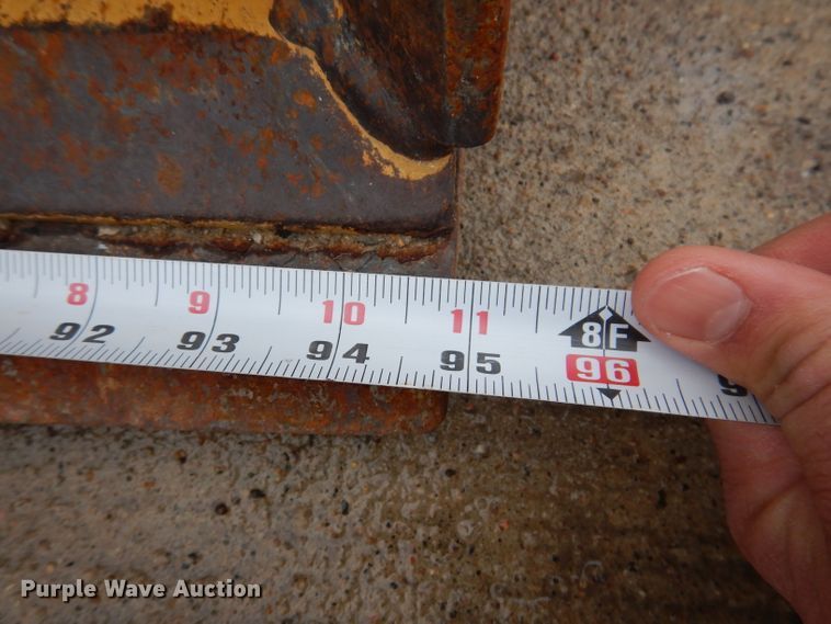 image for item KY9670 2014 Caterpillar 430F  backhoe