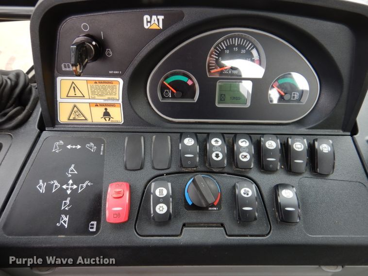 image for item KY9670 2014 Caterpillar 430F  backhoe