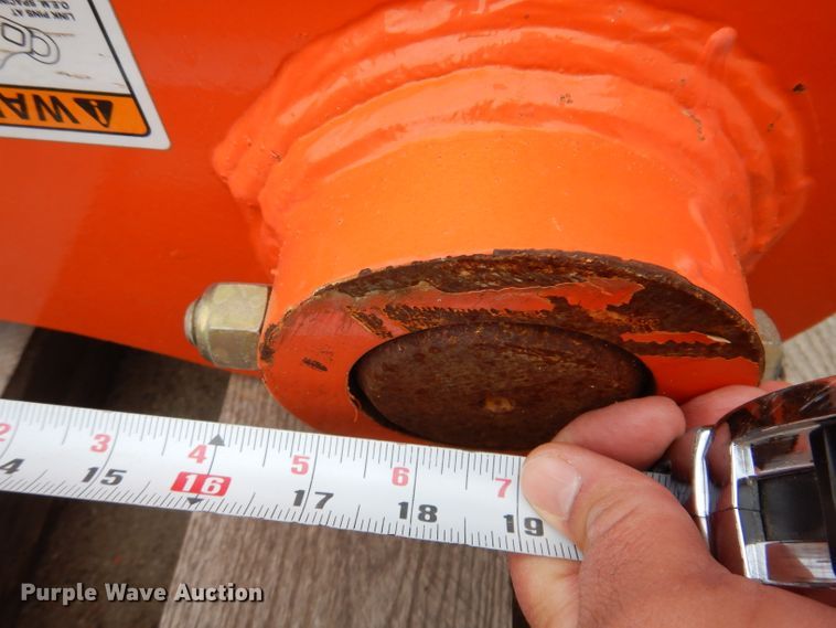 image for item KY9679 JRB excavator quick coupler