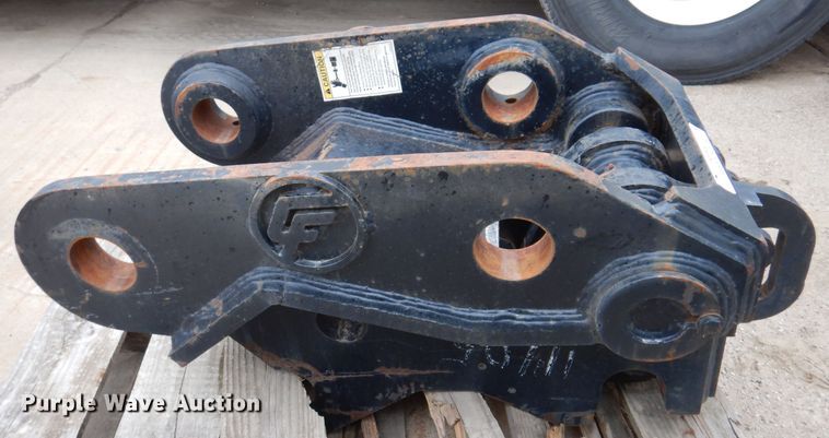 image for item KY9680 Central Fabricators TXC-255  excavator quick coupler