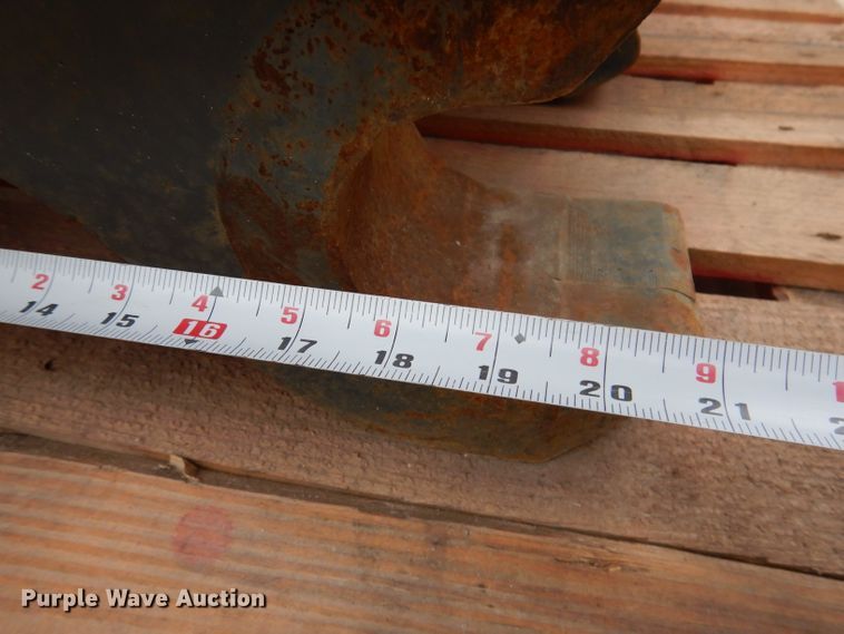 image for item KY9681 Central Fabricators  excavator quick coupler