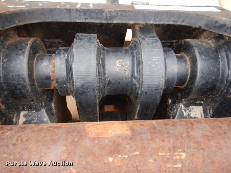 image for item KY9682 Central Fabricators TXC-255  excavator quick coupler