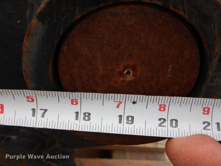 image for item KY9682 Central Fabricators TXC-255  excavator quick coupler