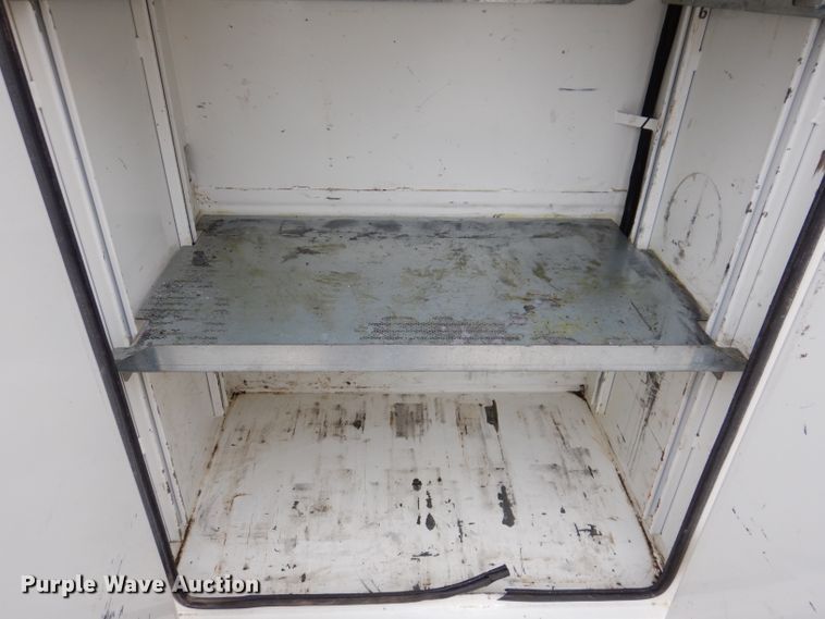 image for item KY9683 2016 Hino 268  utility / service truck