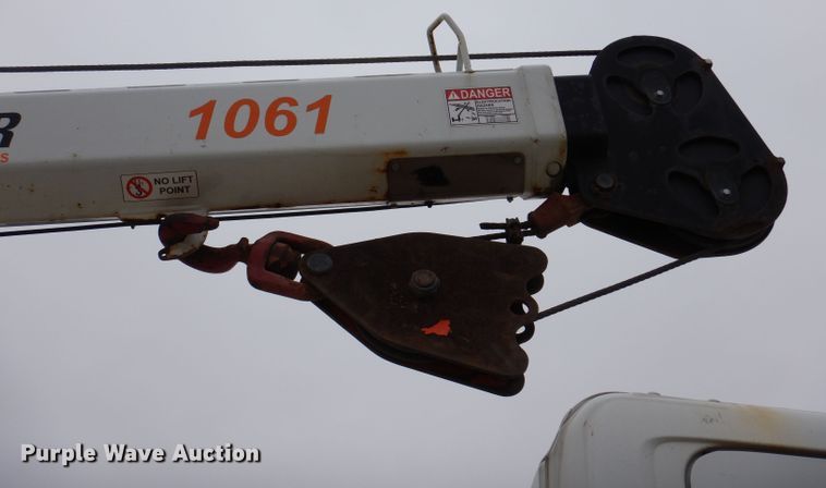 image for item KY9683 2016 Hino 268  utility / service truck