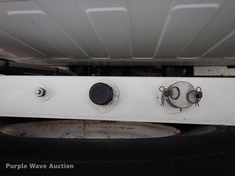 image for item KY9683 2016 Hino 268  utility / service truck