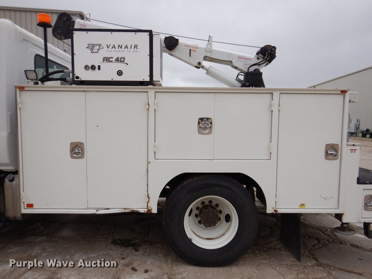 image for item KY9683 2016 Hino 268  utility / service truck