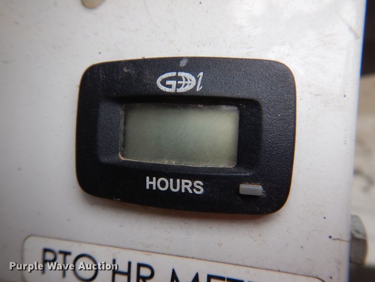 image for item KY9683 2016 Hino 268  utility / service truck