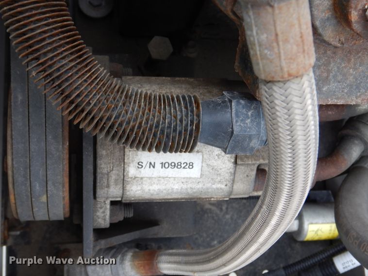 image for item KY9683 2016 Hino 268  utility / service truck