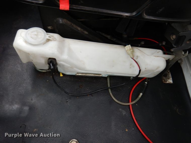 image for item KY9683 2016 Hino 268  utility / service truck