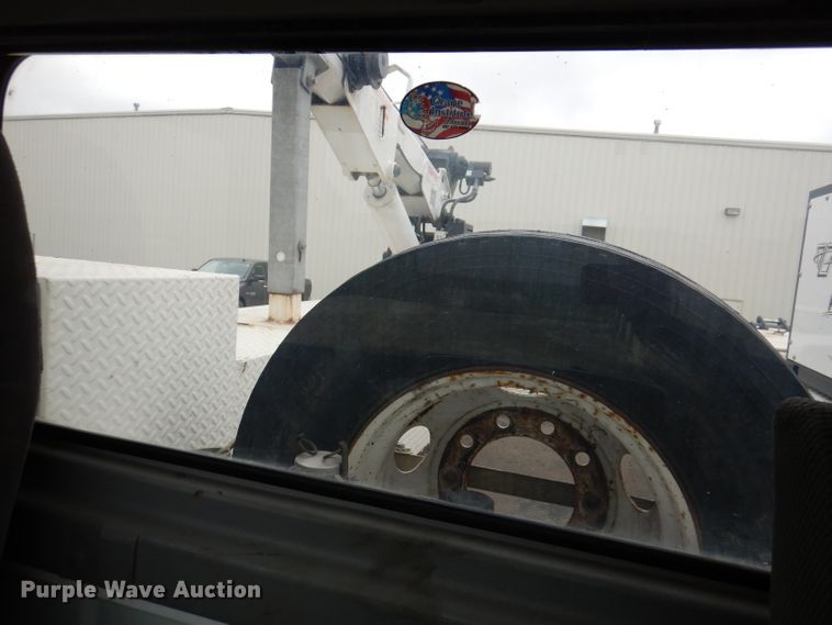 image for item KY9683 2016 Hino 268  utility / service truck