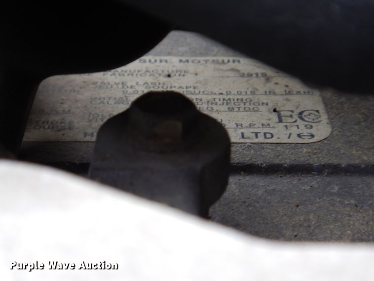 image for item KY9683 2016 Hino 268  utility / service truck