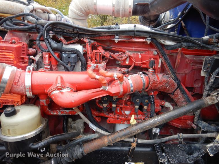 image for item KY9690 2009 Peterbilt 367  dump truck