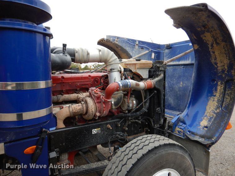 image for item KY9690 2009 Peterbilt 367  dump truck