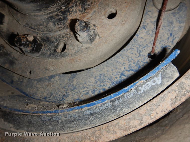 image for item KY9690 2009 Peterbilt 367  dump truck