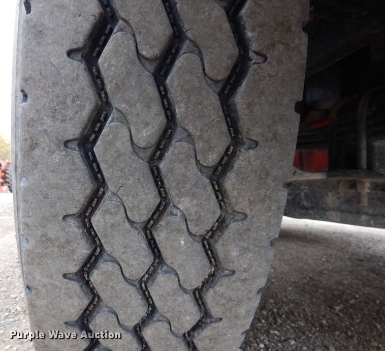 image for item KY9690 2009 Peterbilt 367  dump truck