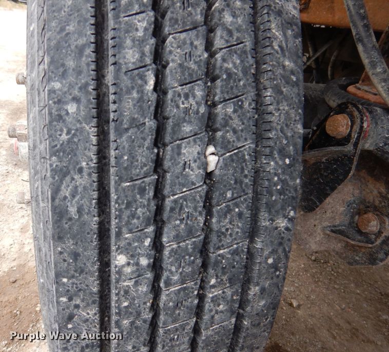 image for item KY9690 2009 Peterbilt 367  dump truck