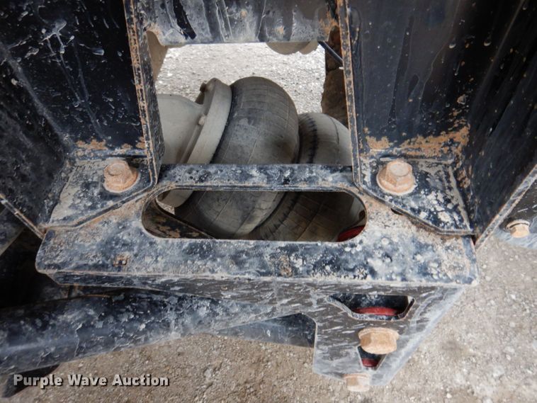 image for item KY9690 2009 Peterbilt 367  dump truck