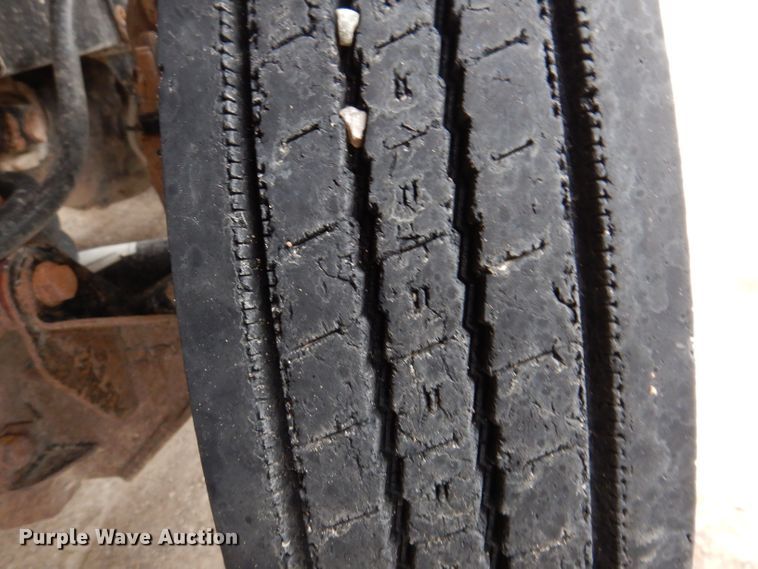 image for item KY9690 2009 Peterbilt 367  dump truck