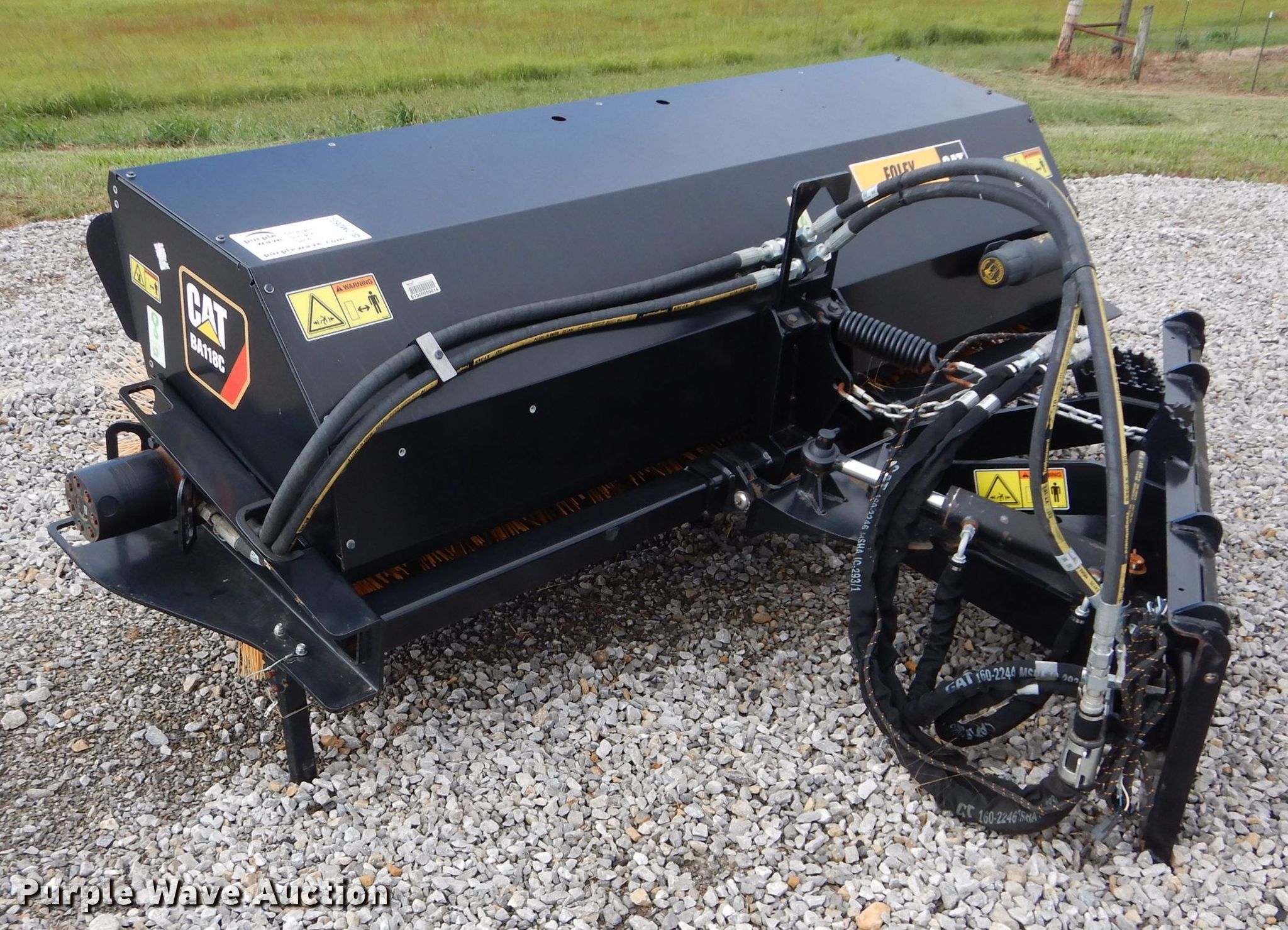 Caterpillar BA118C 84"W skid steer broom in Linwood, KS Item DM0632