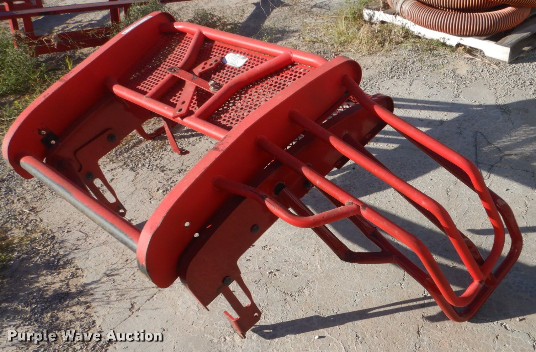 (2) grill guards in Shattuck, OK Item KO9764 sold Purple Wave