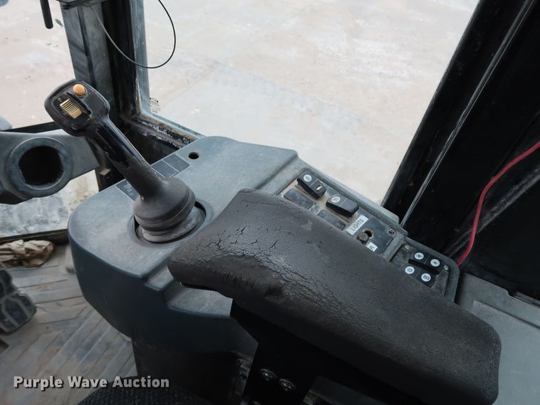 image for item DJ2390 2008 Caterpillar 938H  wheel loader