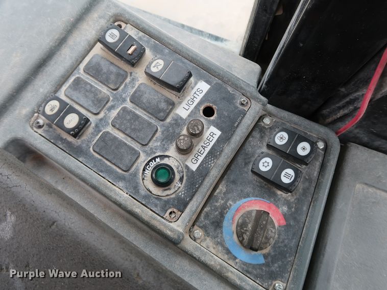 image for item DJ2390 2008 Caterpillar 938H  wheel loader