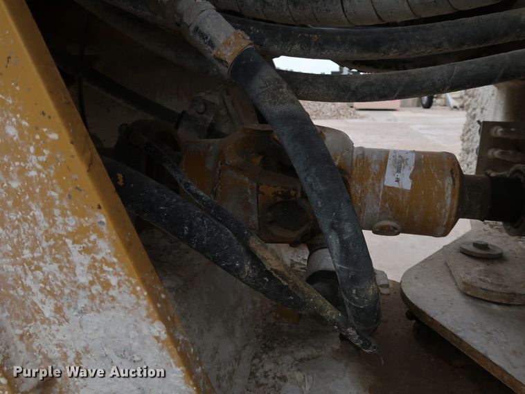 image for item DJ2390 2008 Caterpillar 938H  wheel loader