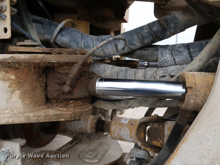 image for item DJ2390 2008 Caterpillar 938H  wheel loader