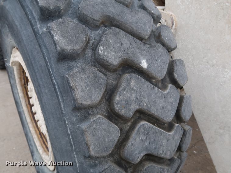 image for item DJ2390 2008 Caterpillar 938H  wheel loader